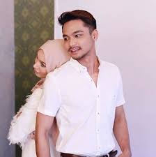 Zahirah macwilson pulang beraya di australia sila layari www.astroawani.com untuk berita selanjutnya visit. Saya Selesa Dengan Syafiq Kyle Zahirah Macwilson Kisah Dunia