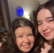 Kevin Redlich's Instagram, Twitter & Facebook