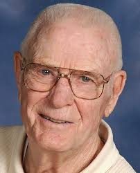 Lloyd Sandstrom, longtime teacher and star basketball player, dies at 89