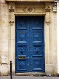 Bonparisien Qu Est Ce Qu Il Y A Derriere La Porte Par Heide Van Loon Exterior Doors European Doors Door Entryway