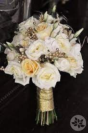 Decorate your wedding with flower walls. 510 Gold Wedding Flowers Ideas Wedding Gold Wedding Wedding Flowers