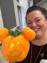 🧚‍♀️ Fairy wash bundle 🧚 Delivered to your door 🚪 X2 fairy 51 pack wash  pods X2 fairy 35 wash softener X1 fairy 80 wash softener X1 almond milk  scent booster X2