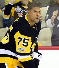 Her husband, rayn plays as a right winger for the vegas golden knights of the national hockey league (nhl). Ryan Reaves Wikipedia