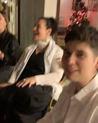 Feliz Año Nuevo para todos 🥳🥳🥳🥳🥳 qué venga excelente !!  @isabelfernandezdoren @paulapaz1963 @simonways23 @valesainiteatro @pacruz7  @carolzuniga._ @choclon 🤩🥳🎉🤗🤗🤗🤗🤗 mucho amor , salud y buenas vibras  ...