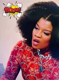 Everyone cover your face she's about to say the😂😂😂