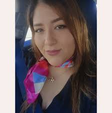 Plantilla de la cajita “Mochila Feliz Inicio de Clases”. En el primer  comentario les dejo el link del video mostrando más a detalle este recurso.