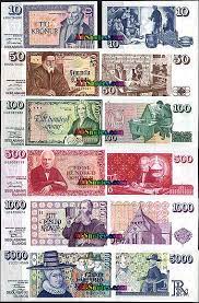 The 1961 and 1986 versions of the 5000 icelandic kronur banknote are similar in design to the 2001 version but have fewer security features. Iceland Krona Isk Iceland Iceland Island Bank Notes