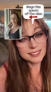 Divertida Dueto con Angela: Risas y Política