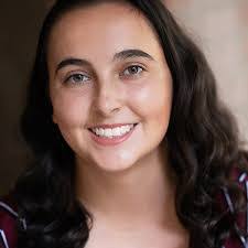 Bernadette Davis's Instagram, Twitter & Facebook