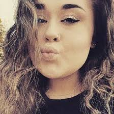 Tawn-Tawn Smith (tawntawn12)