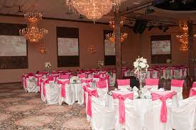 Main Ballroom At Enchanted Cypress In Cypress Texas Wedding Photography Photosforu Smallest Wedding Venue Wedding Venue Houston Small Wedding