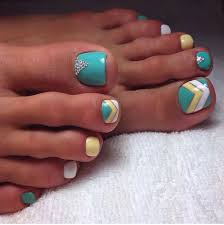 Más diseños de uñas con pingüinos. 590 Ideas De Pedikure En 2021 Disenos De Unas Pies Unas Pies Decoracion Disenos Para Unas Del Pie