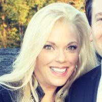 Amy Stricklin's Instagram, Twitter & Facebook