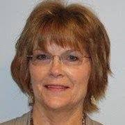 Lynn Ebert's Instagram, Twitter & Facebook