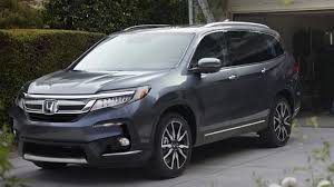 Sep 18, 2012 · you will need a flathead screwdriver or something that it is thisthe door is outlined with a thin rubber that holds the glass into placewith the flathead scr. 2019 Honda Pilot Honda Pilot In San Antonio Tx Gunn Honda