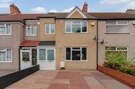 Book 40 weeks or more and also receive a $500 gift card. Cheap 5 Bedroom Houses For Rent In Croydon London Loot