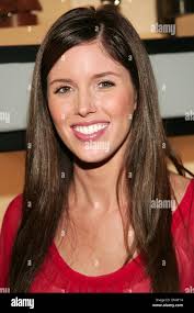 Kenneth cole kayla store