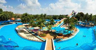 Di tellows, ribuan nomor telepon dilaporkan oleh komunitas setiap hari. Siam Park City Bangkok