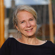 Supporting students with learning analytics.