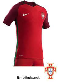 Im neuen em trikot 2020 kannst du die nationalmannschaft von portugal tatkräftig unterstützen und zum sieg bringen. Portugal Trikot Zur Em 2016
