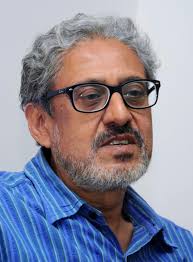 O clown, tell me who I am?