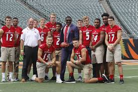 A Picture Says a thousand words: Thursday Night Football - Catholic  Telegraph