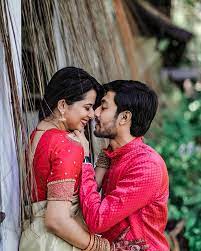 Kerala Wedding Styles On Instagram Send Or Tag Ur Photos Ke Indian Wedding Photography Couples Wedding Photos Poses Couple Photography Poses