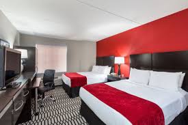Queen Queen Room At The Best Western Plus Bwi Airport North Inn Suites Baltimore Md Queen Room Baltimore Hotels Suites