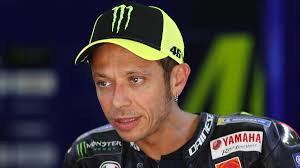 The legendary italian rider has been racing in. Moto Gp Valentino Rossi Uber Italien Kinderwunsch Und Veranderungen Eurosport