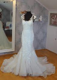 Wunderschöne brautkleider in allen formen und farben | märchenhafte brautmode für deinen großen auftritt. Fit Flare Brautkleid Hochzeitskleid Secondhand