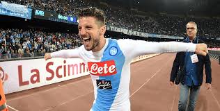 Log in to save gifs you like, get a customized gif feed, or follow interesting gif creators. Mertens Beim Ssc Neapel Treueschwur Eines Tor Garanten Bwin