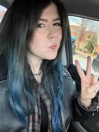 Hello to an extremely wonderful community that I will be calling home very  soon! I need your help, please! Thanks in advance... I need some temporary  housing up there really soon (no