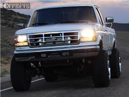 rough country 490 87up30 4 ford suspension lift kit custom offsets ford suspension lift kit