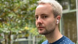 Airpods pro became available for purchase on october 28, and began arriving to customers on wednesday, october 30, the same day the airpods pro were stocked in retail stores. Airpods Pro Im Test So Gut Sind Apples Neue Kopfhorer Fur 289 Euro Stern De