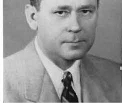 Carolyn Mayne's Instagram, Twitter & Facebook