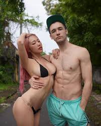 X पर Siew Ms Puiyi: Reality….💃😅 t.coWe3b5A3J9A  X