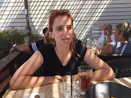 פרסום ב'מעריב' לפיו, אלונה סער, בתו של בכיר 'הליכוד' חבר הכנסת גדעון סער, מנהלת זוגיות עם השחקן הערבי אמיר חורי, פנה אתמול יצוין כי לעת עתה לא נשמעו תגובות מפי פוליטיקאים בדבר זוגיותה של אלונה סער והשחקן הערבי. Facebook