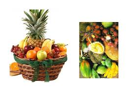 Kamu bisa makan sendiri atau dijadikan parcel dalam keranjang untuk saudara dan sahabatmu. Gambar Buah Buahan Tempatan Di Dalam Bakul