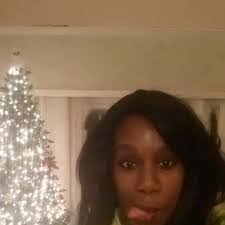 Adrienne Thompson's Instagram, Twitter & Facebook