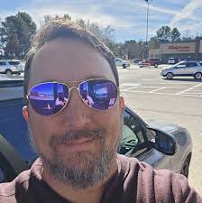 Tandem hydraulic vain pump. Is it possible To change direction of shaft  rotation