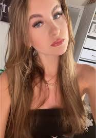 Monique Pearson's Instagram, Twitter & Facebook