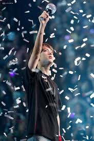 Meryem Akpinar Adli Kullanicinin Bts Welcome To Bighit World Panosundaki Pin Grup Resimleri Estetik Babalar