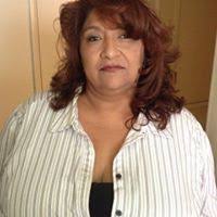 Gloria Valera's Instagram, Twitter & Facebook