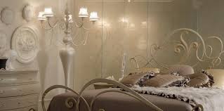 Dall'arredo interno alle cucine, dai salotti e divani contemporanei all'arte povera, con un occhio di riguardo per articoli di antiquariato di alto livello. Mobilbuten Rivenditori Giusti Portos Giusti Portos Soggiorno Giusti Portos Cucine Letti Giusti Portos In Offerta