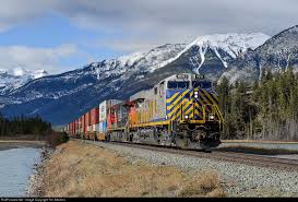 Railpictures Net Photo Crex 1519 Citicorp Railmark Incorporated Crex Ge Es44ac At Jasper Alberta Canada By Tim Steve Train Pictures Scenery Photo Location