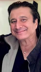 Steve Perry's Music and 'Open Arms' Song