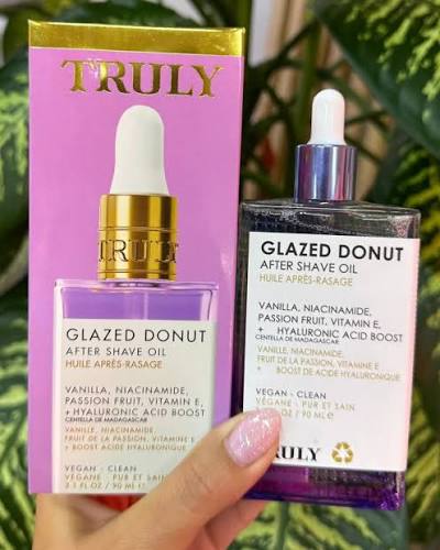 Nuevo TRULY MORADO 💜 con olor a glazed donut 🍩 Pídelo YA #lamiscelanea
