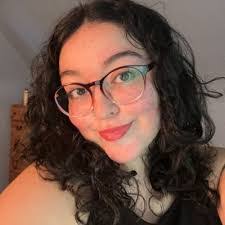 Nancy Bott's Instagram, Twitter & Facebook