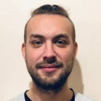 2700+ profilů „Juri “