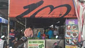 Located beside selera rasa nasi lemak is the home of the best mutton rendang. Top 5 Breakfast Spots In Penang Foodpanda Magazine My